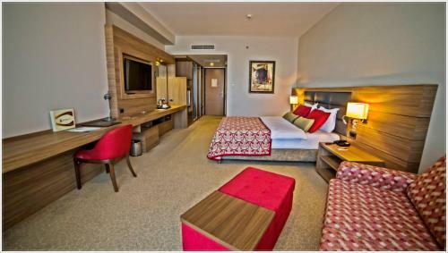Grand Asya Hotel
