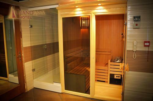 Grand Asya Hotel