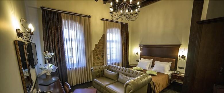 Panderma Port Hotel
