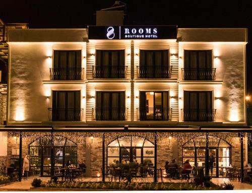 8 Rooms Boutique Hotel