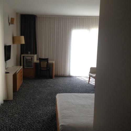 Pak Hotel