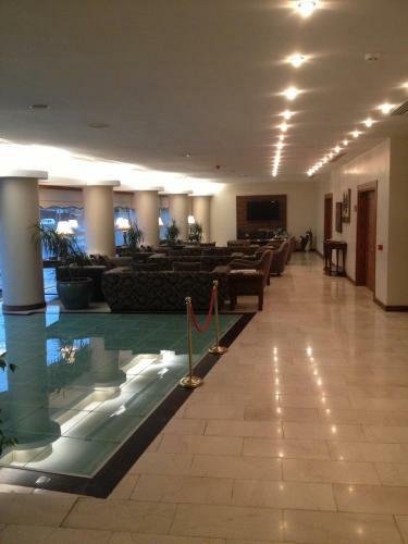 Pak Hotel