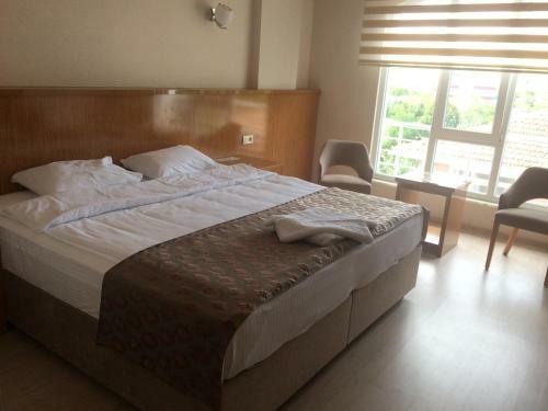 Umur Hotel