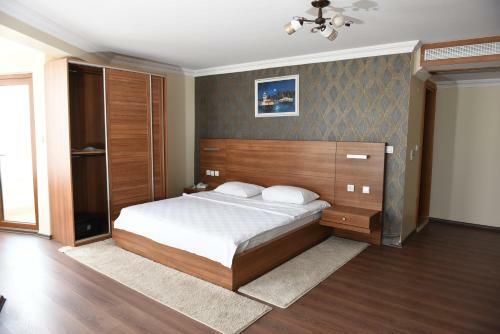 Carpediem Diamond Hotel