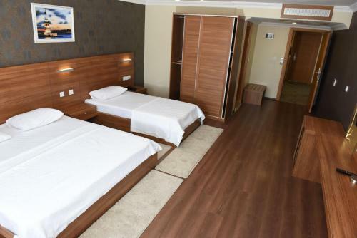 Carpediem Diamond Hotel