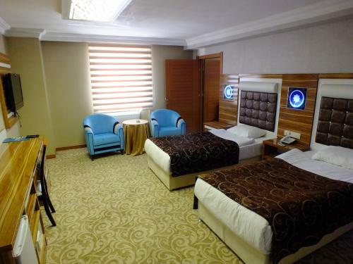 Demosan Hotel