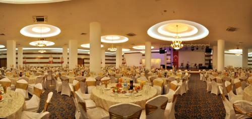 Demosan Hotel