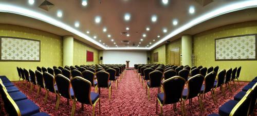 Demosan Hotel