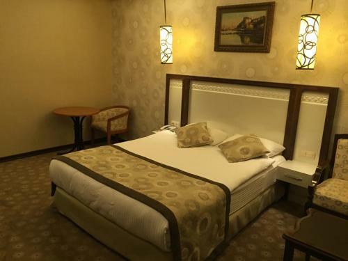 Hotel Cenas Otel
