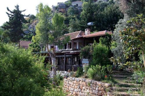 Hostal Simena Pension