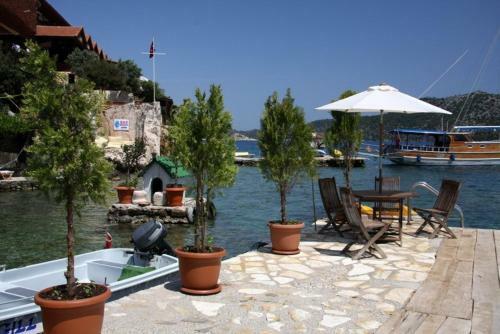 Hostal Simena Pension