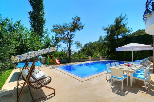 Korunakl? Villa Zara