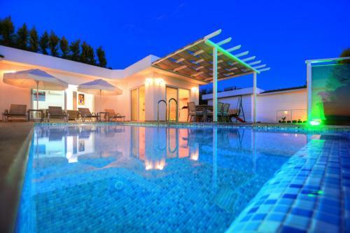 Korunakl? Villa Eda