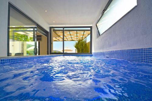 Private Villa Loya