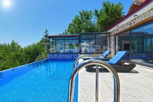 Private Villa Eyfa