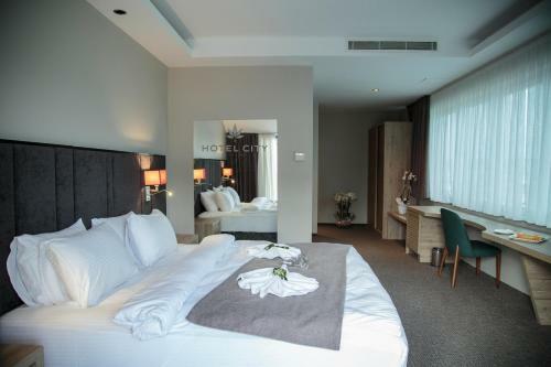 Hotel City ?neg�l