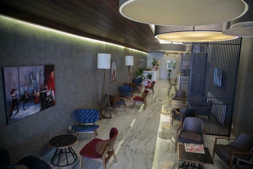 Hotel City ?neg�l