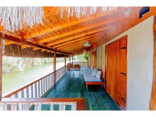 Kingfisher Cottage
