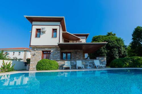 Villa Celik - 4 Bedrooms