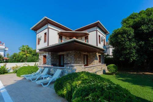 Villa Celik - 4 Bedrooms