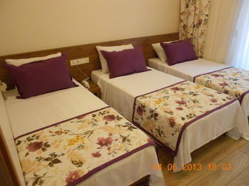 Bed & Breakfast Marina Hotel