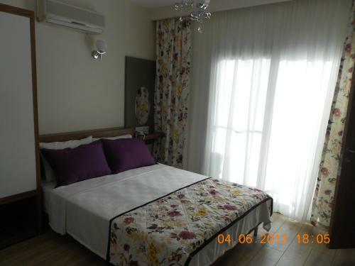 Bed & Breakfast Marina Hotel
