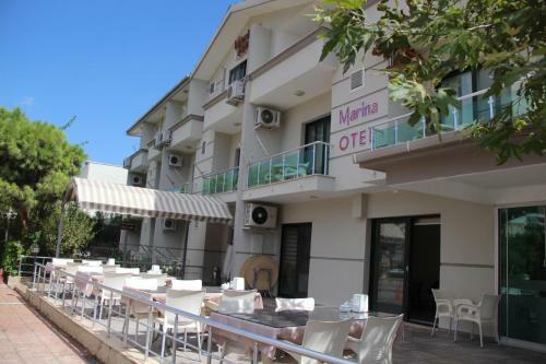 Bed & Breakfast Marina Hotel
