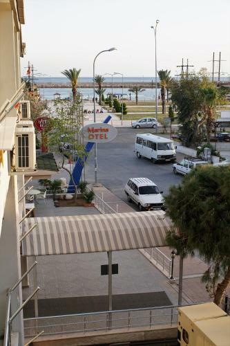 Bed & Breakfast Marina Hotel
