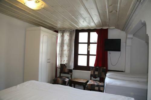 Hotel Sebile Han?m Kom?u Konak