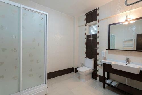 Troas Beach Hotel