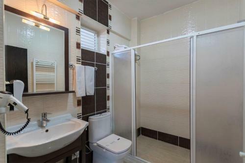 Troas Beach Hotel