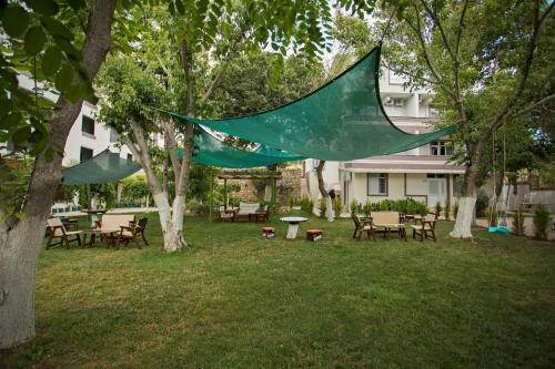Troas Beach Hotel