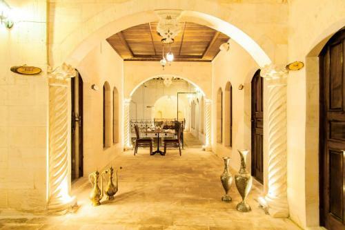 Hostal ?ehrazat Kona?i