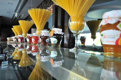 Hotel Ramada Usak