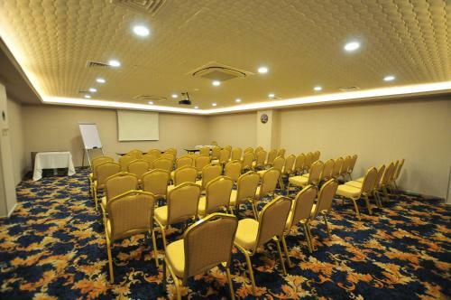 Hotel Ramada Usak