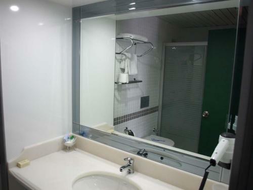 Grand Uzcan Hotel