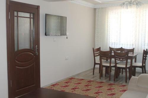 Apartamento Kurtar Suites-1