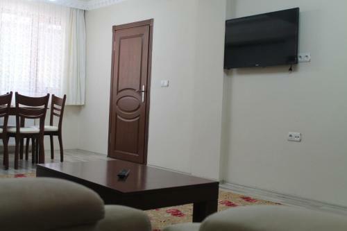 Apartamento Kurtar Suites-1