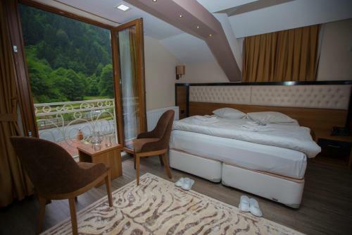 Yayla Hotel