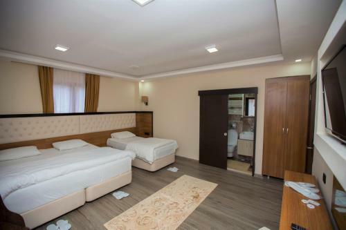 Yayla Hotel