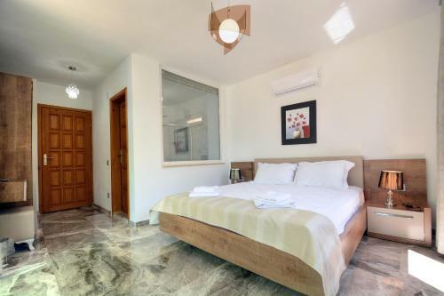 Private Villa Aldora