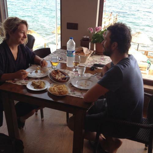 Assos Nazan Motel Restoran Beach