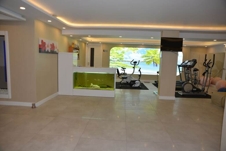 Marpessa Blue Beach Resort & Spa Hotel