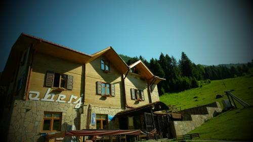 Oberj Hotel
