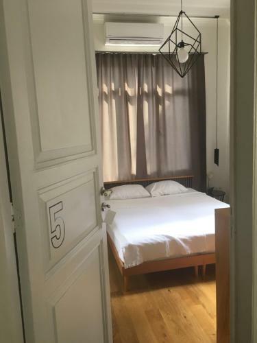 Hotel Serguzest Otel