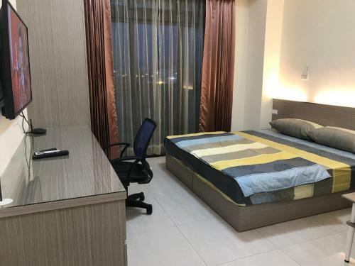 Hostal Emerald Diamond Building 1