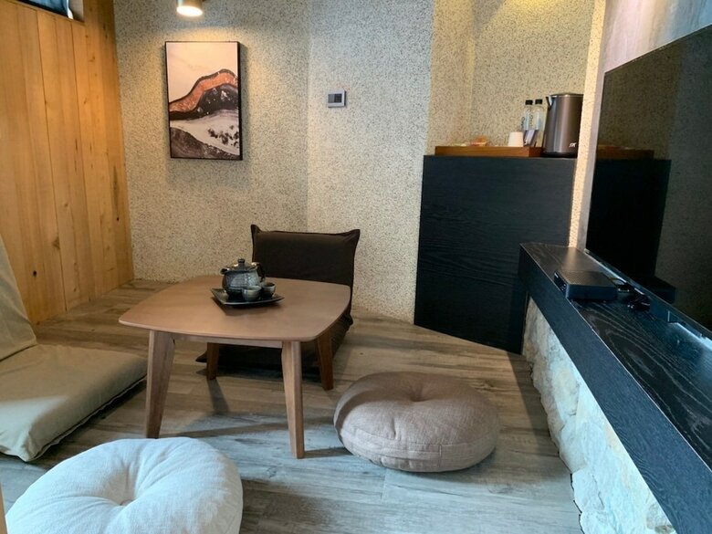 Hostal Something Easy Inn