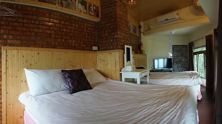 Bed & Breakfast Linyuan Village