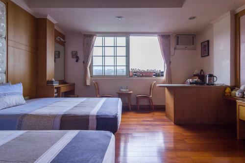 Hostal Wensing House