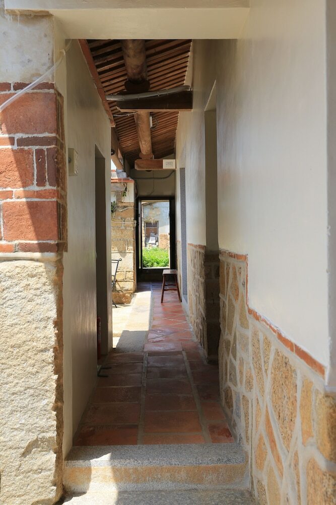 Bed & Breakfast Live Guest House